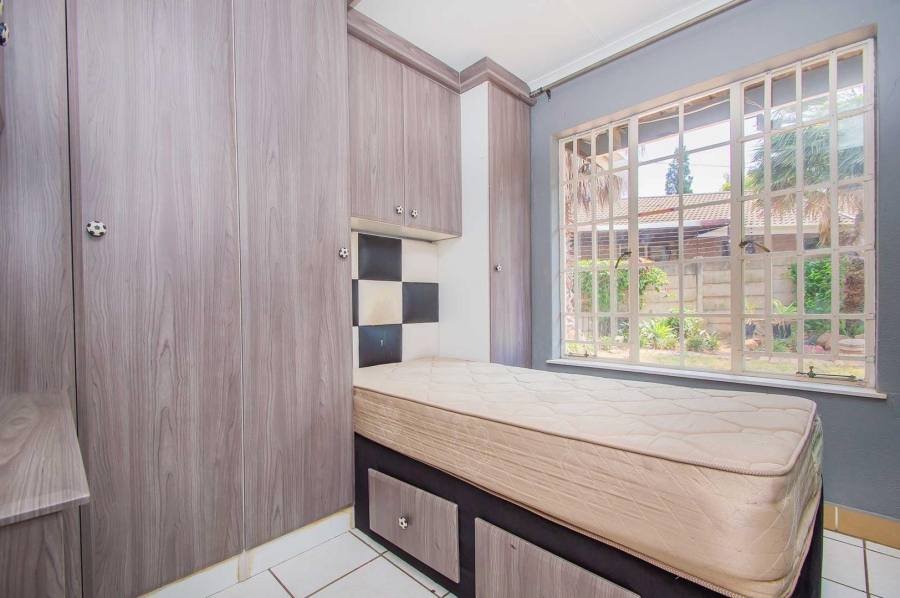 4 Bedroom Property for Sale in Sharonlea Gauteng