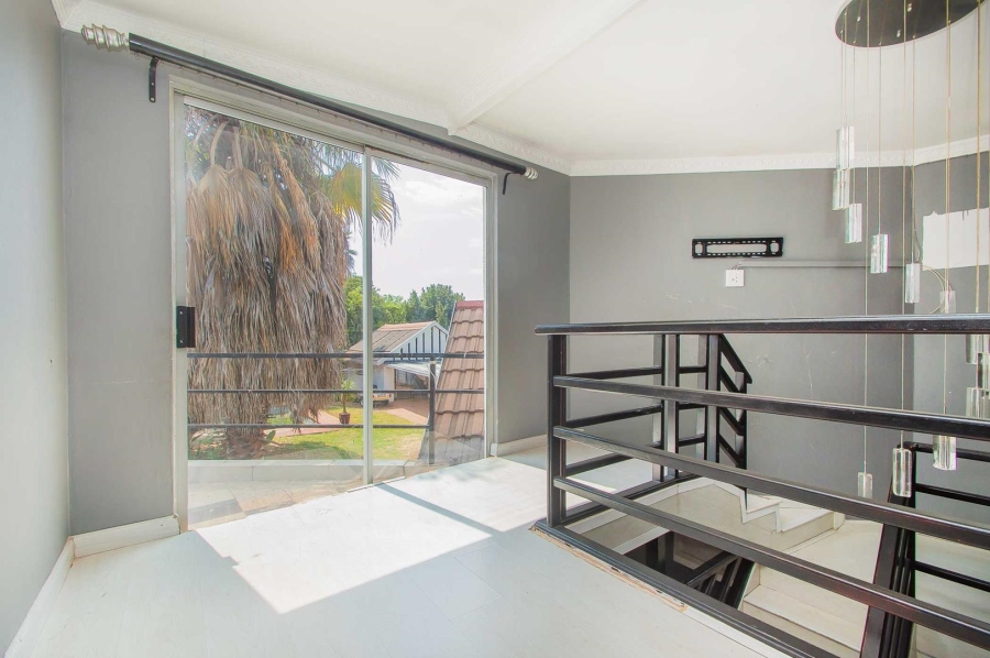 4 Bedroom Property for Sale in Sharonlea Gauteng