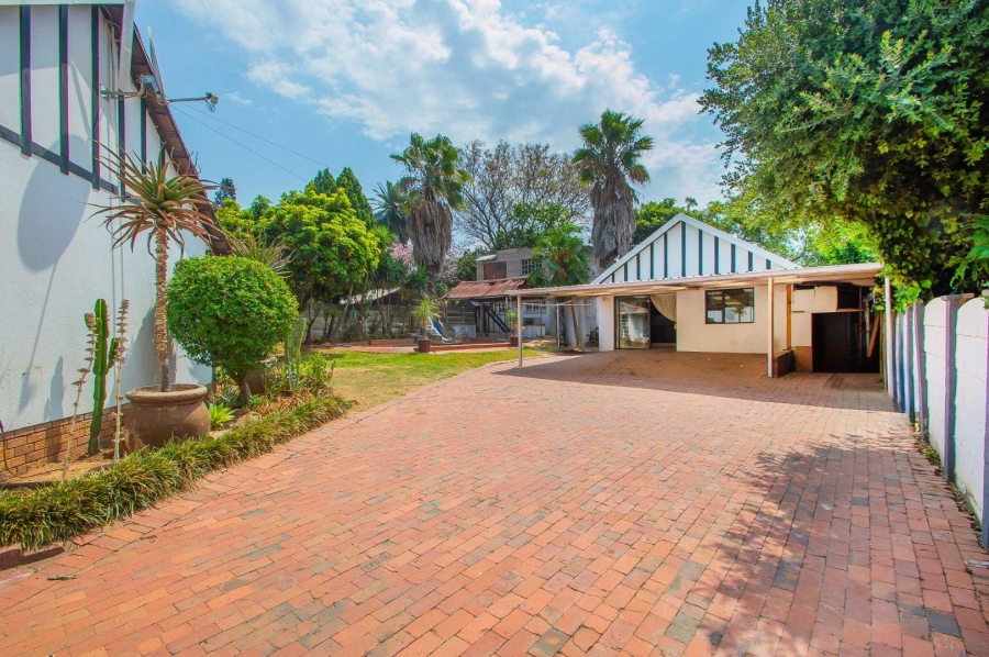 4 Bedroom Property for Sale in Sharonlea Gauteng