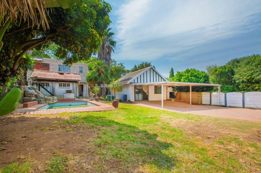 4 Bedroom Property for Sale in Sharonlea Gauteng