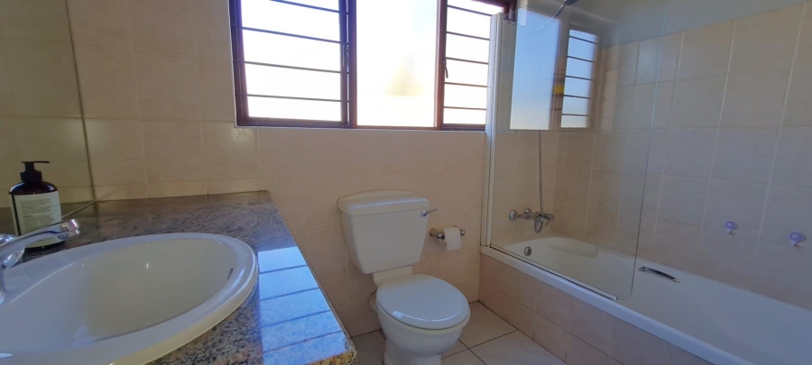 To Let 4 Bedroom Property for Rent in North Riding Gauteng