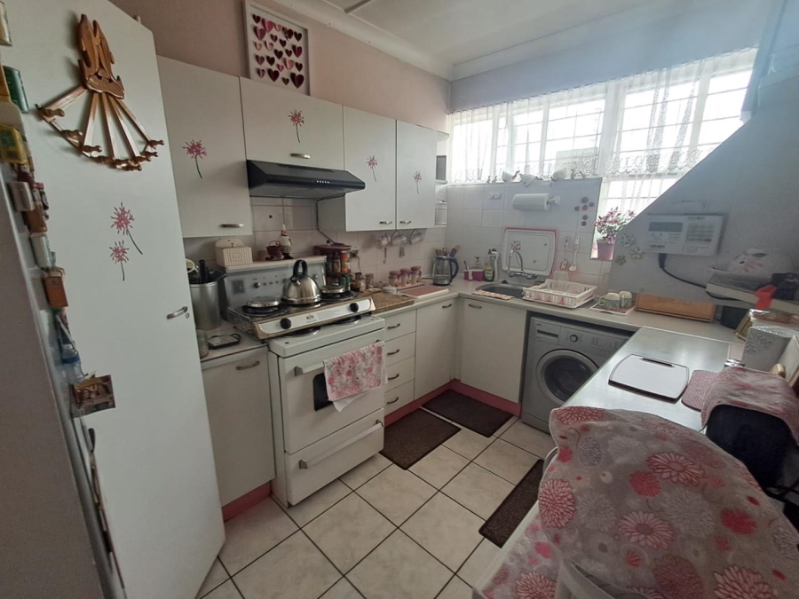 2 Bedroom Property for Sale in New Redruth Gauteng