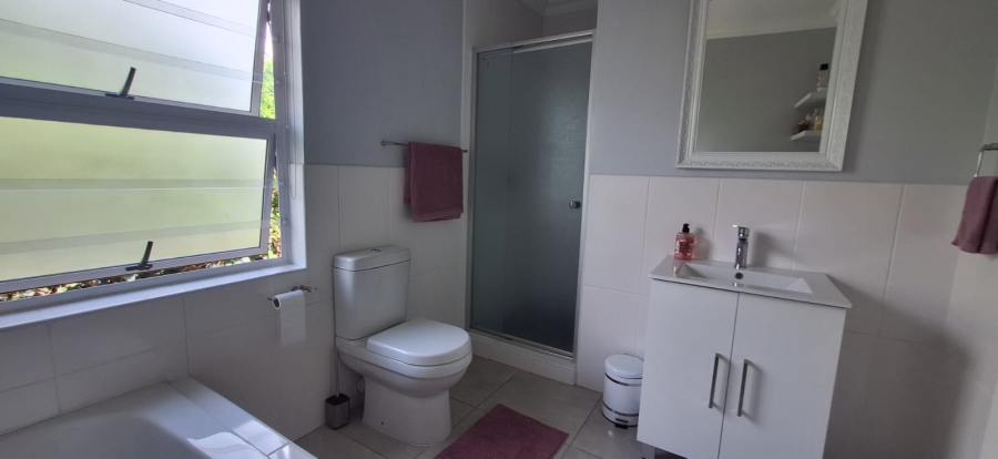 5 Bedroom Property for Sale in Sunward Park Gauteng