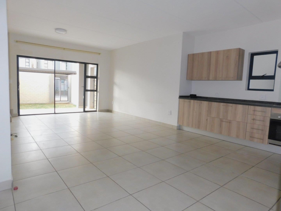 To Let 3 Bedroom Property for Rent in Edenburg Gauteng