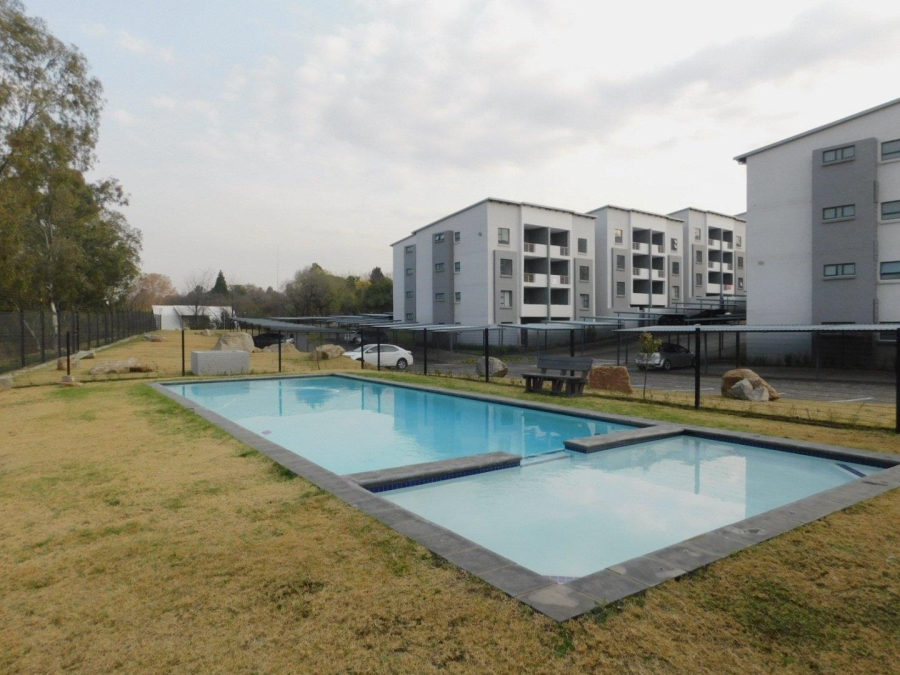 To Let 3 Bedroom Property for Rent in Edenburg Gauteng