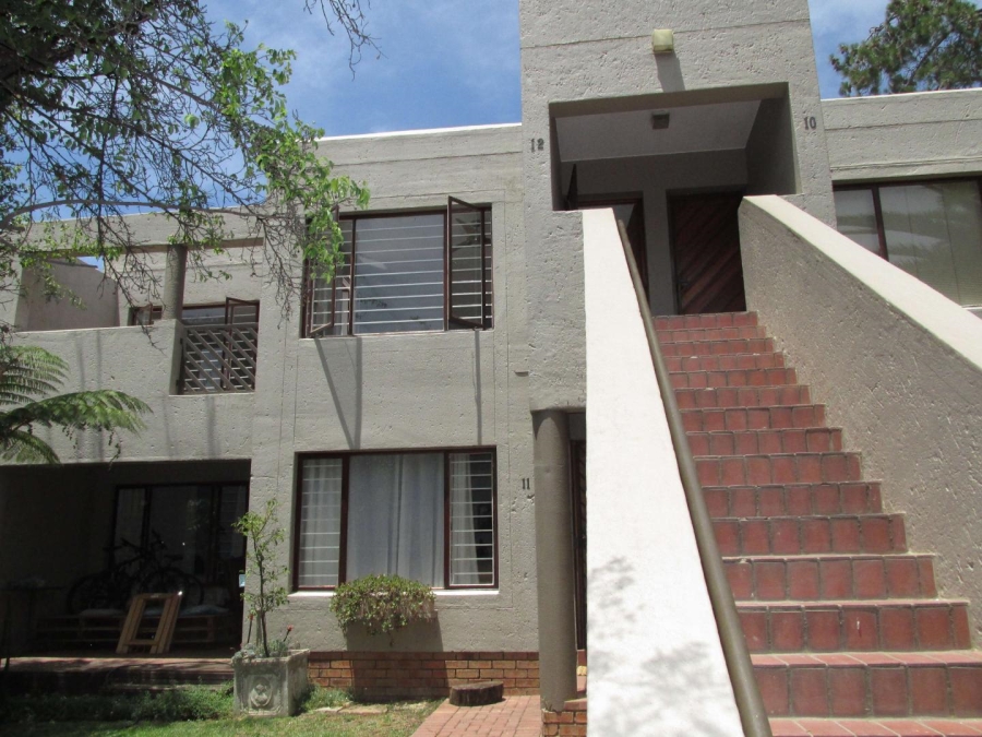 To Let 2 Bedroom Property for Rent in Bryanston Gauteng