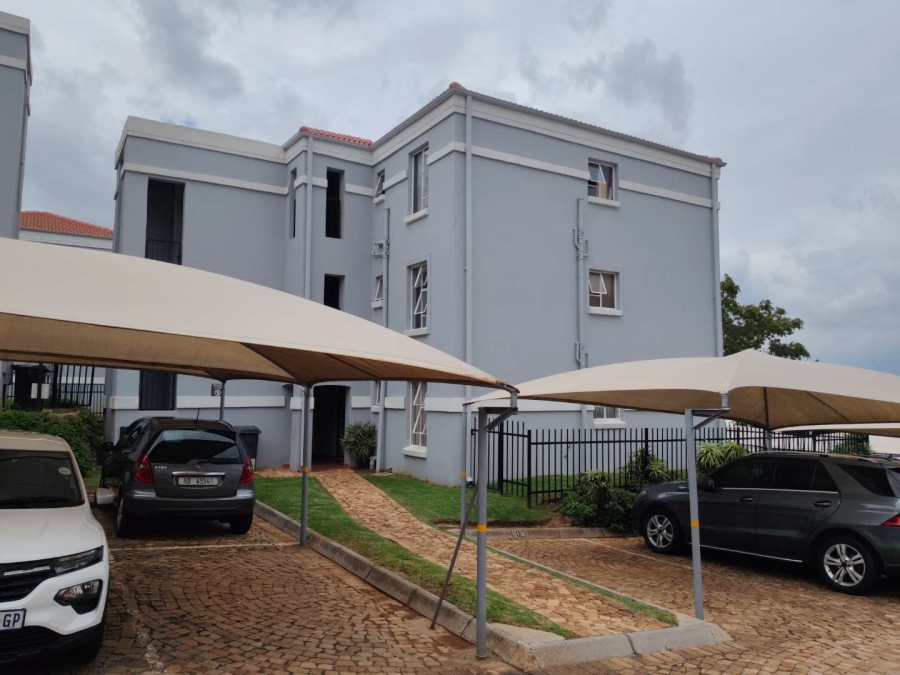 2 Bedroom Property for Sale in Northcliff Gauteng