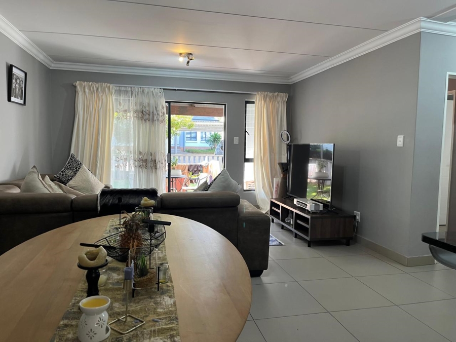 2 Bedroom Property for Sale in Chartwell Gauteng