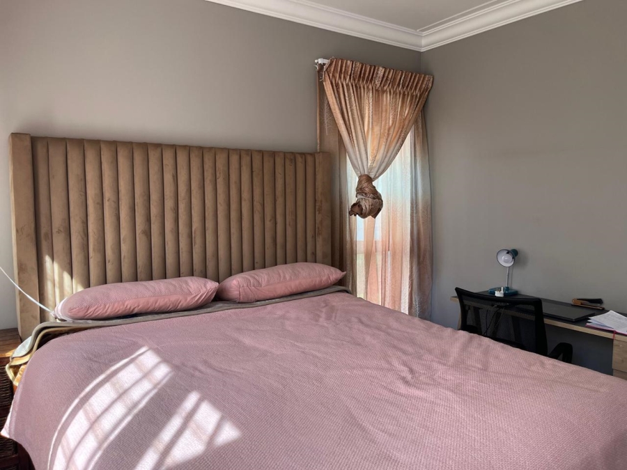 2 Bedroom Property for Sale in Chartwell Gauteng