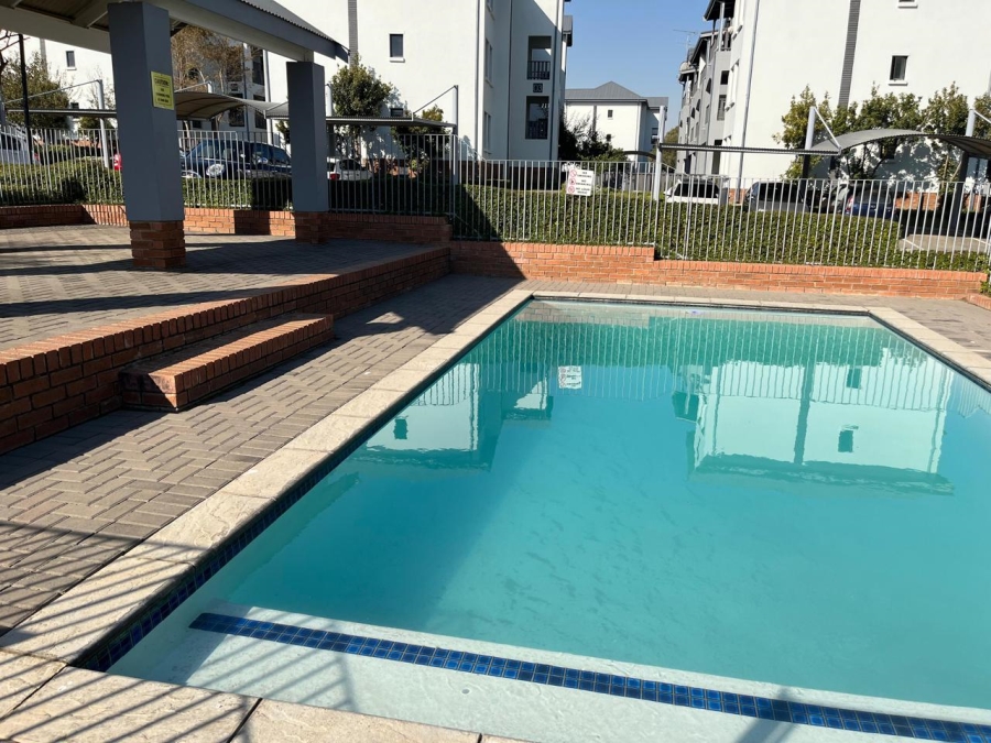 2 Bedroom Property for Sale in Chartwell Gauteng