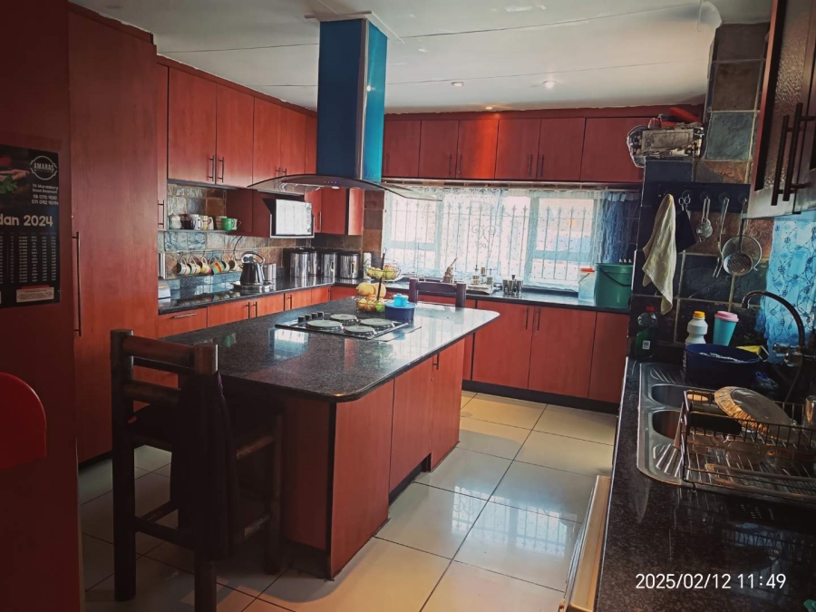 4 Bedroom Property for Sale in Sophiatown Gauteng