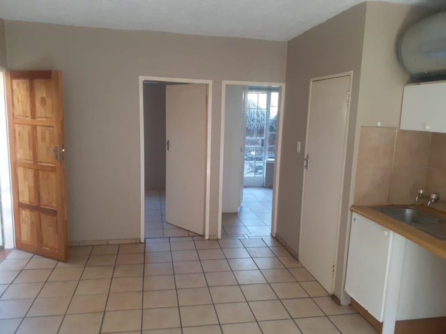 1 Bedroom Property for Sale in Gezina Gauteng