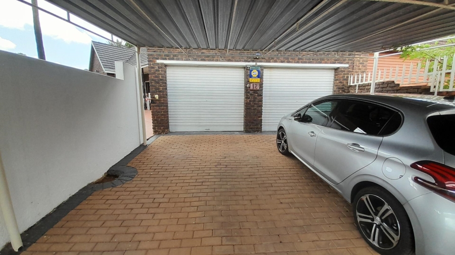 4 Bedroom Property for Sale in Norkem Park Gauteng