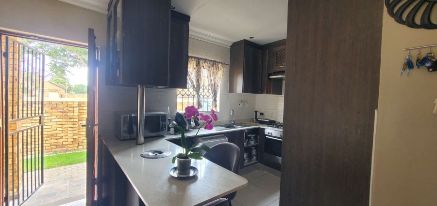 3 Bedroom Property for Sale in Honeypark Gauteng