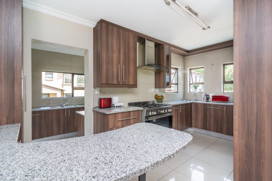 4 Bedroom Property for Sale in Homes Haven Gauteng