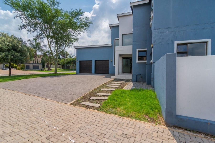 4 Bedroom Property for Sale in Homes Haven Gauteng