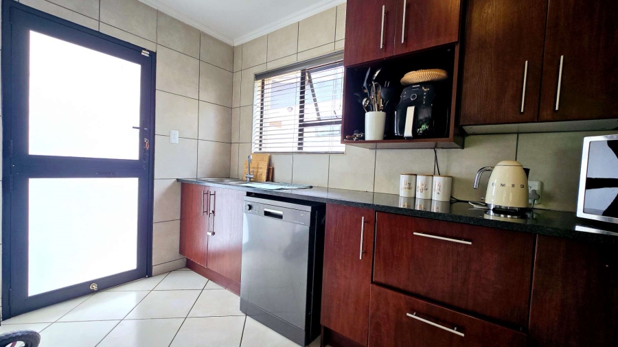 3 Bedroom Property for Sale in Olympus Gauteng