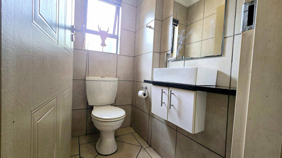 3 Bedroom Property for Sale in Olympus Gauteng