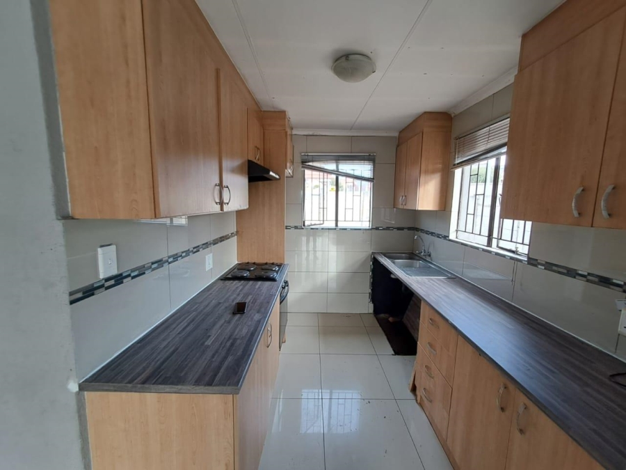 3 Bedroom Property for Sale in Olievenhoutbosch Gauteng