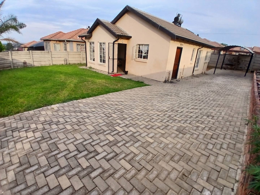 3 Bedroom Property for Sale in Olievenhoutbosch Gauteng