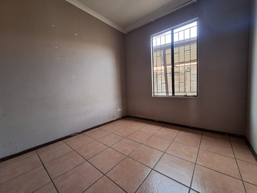 3 Bedroom Property for Sale in Olievenhoutbosch Gauteng