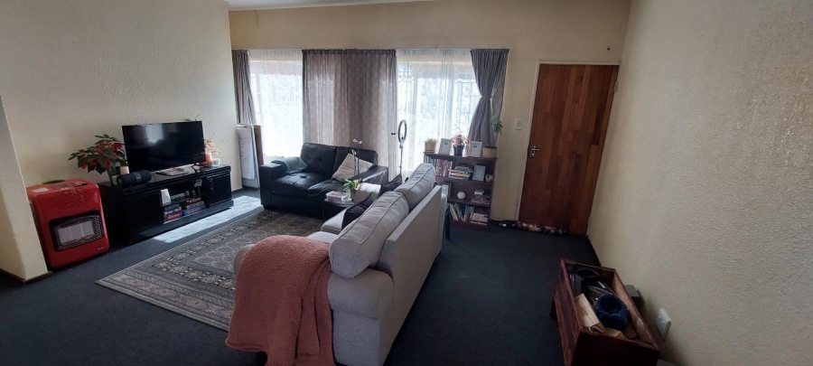 To Let 2 Bedroom Property for Rent in Roodepoort Gauteng