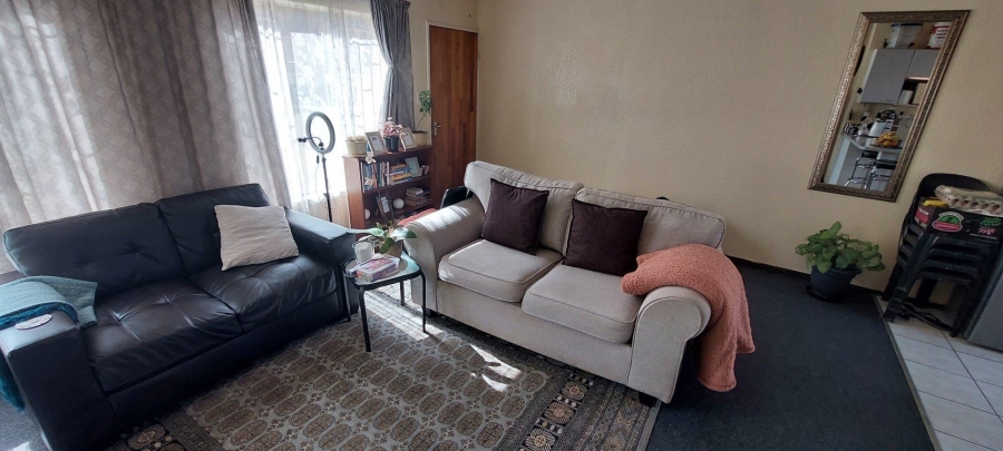 To Let 2 Bedroom Property for Rent in Roodepoort Gauteng