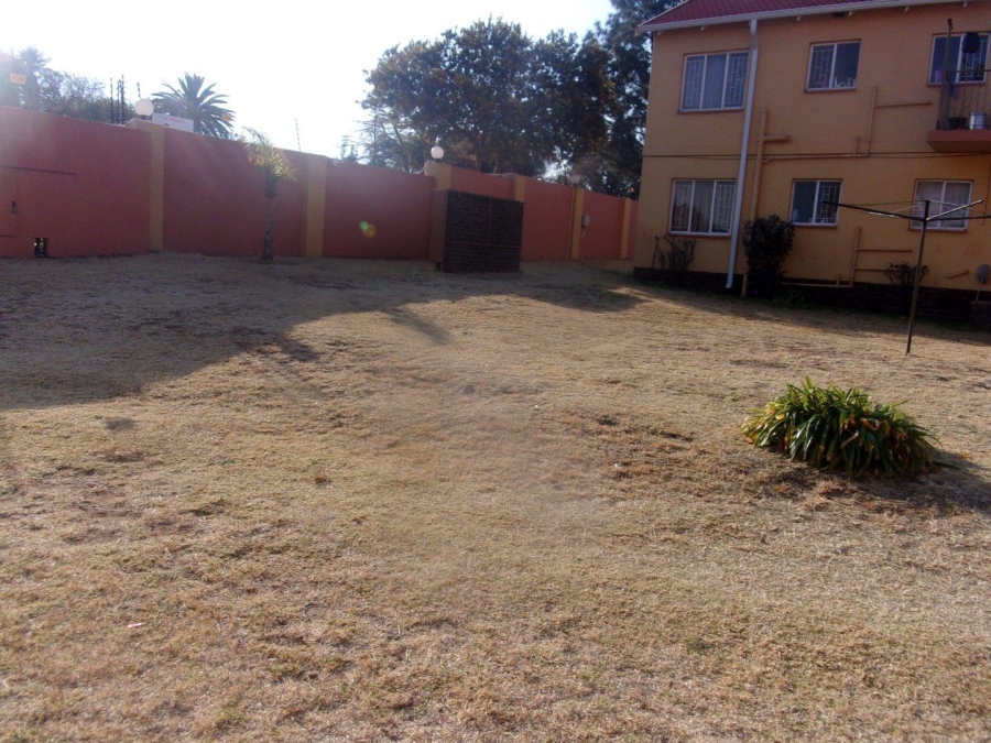 To Let 2 Bedroom Property for Rent in Roodepoort Gauteng