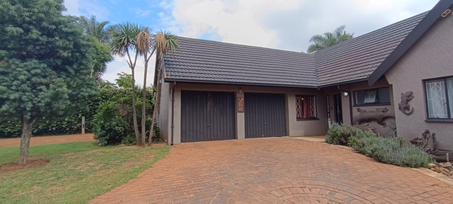 6 Bedroom Property for Sale in Van Riebeeck Park Gauteng