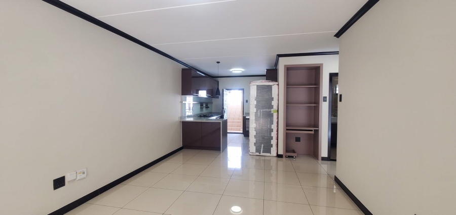 To Let 2 Bedroom Property for Rent in Blue Hills Gauteng