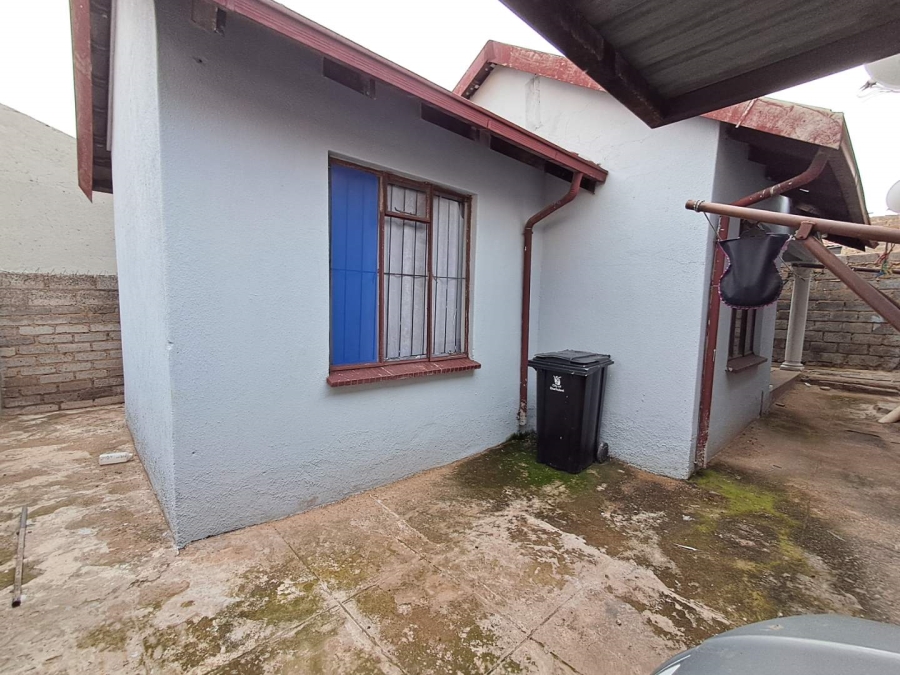 2 Bedroom Property for Sale in Birch Acres Gauteng