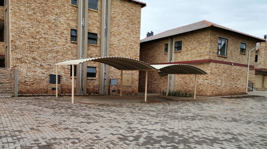 To Let 2 Bedroom Property for Rent in Wierdapark Gauteng