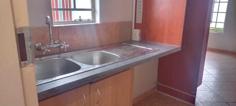 To Let 3 Bedroom Property for Rent in Nellmapius Gauteng