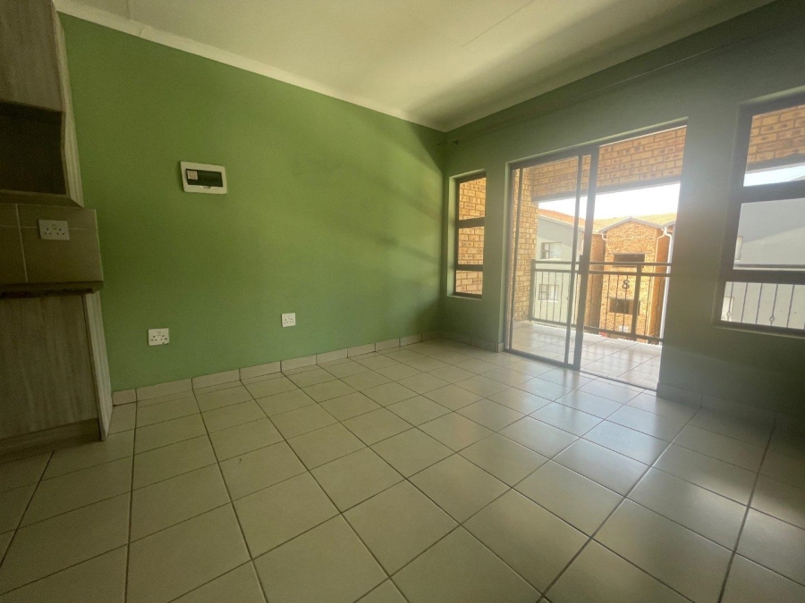 To Let 2 Bedroom Property for Rent in Brentwood Gauteng