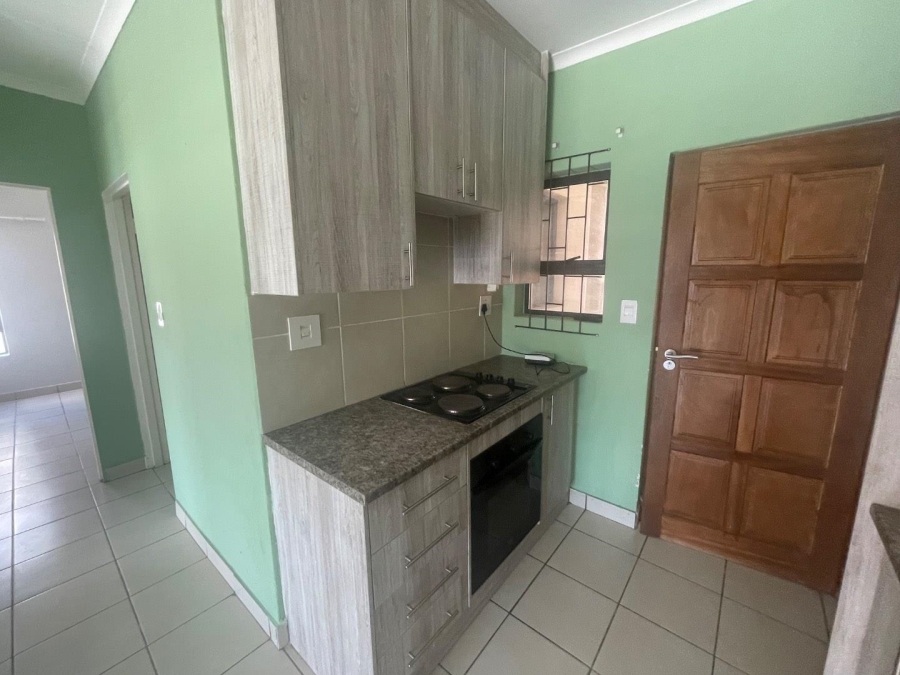 To Let 2 Bedroom Property for Rent in Brentwood Gauteng