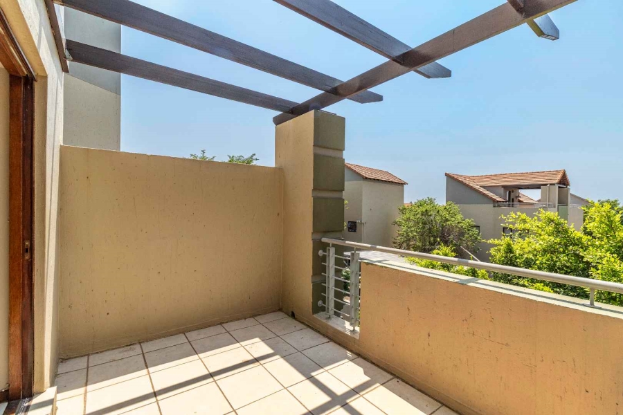 To Let 2 Bedroom Property for Rent in Broadacres Gauteng