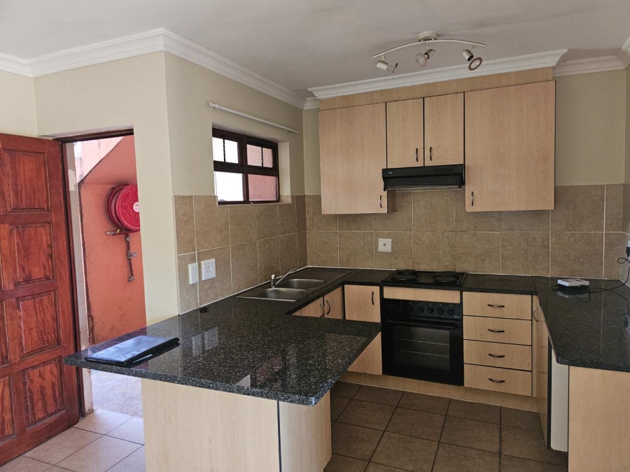 2 Bedroom Property for Sale in Montana Tuine Gauteng