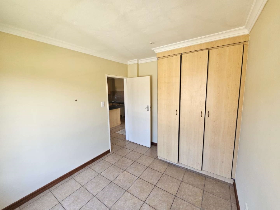 2 Bedroom Property for Sale in Montana Tuine Gauteng