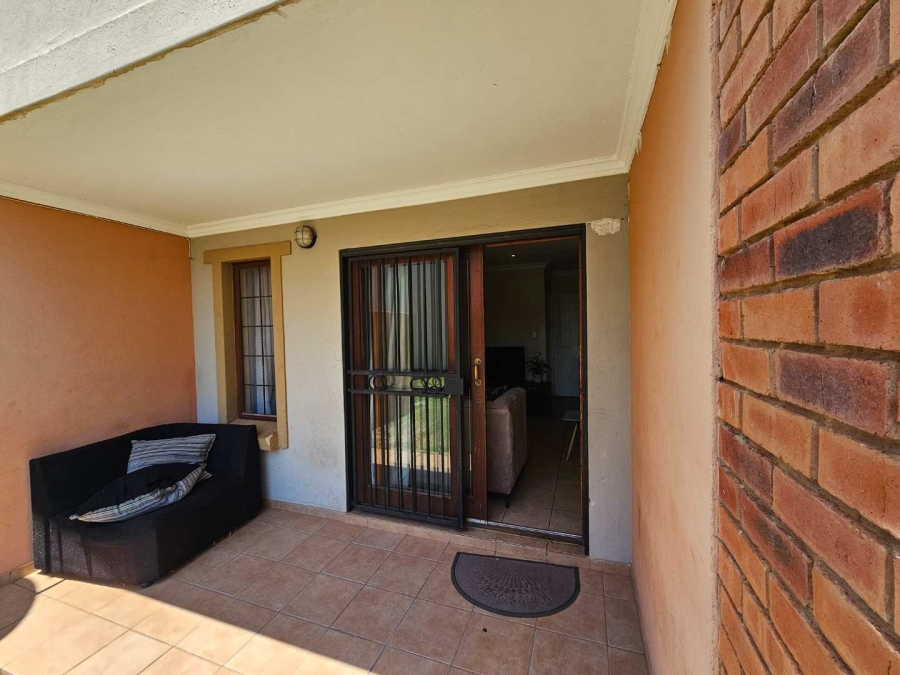 2 Bedroom Property for Sale in Montana Tuine Gauteng