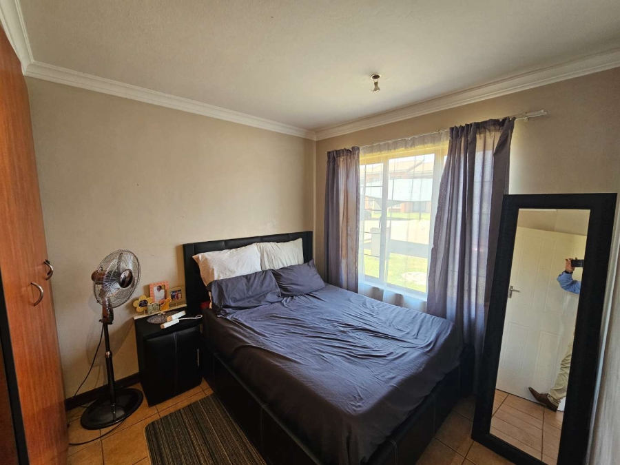 2 Bedroom Property for Sale in Montana Tuine Gauteng