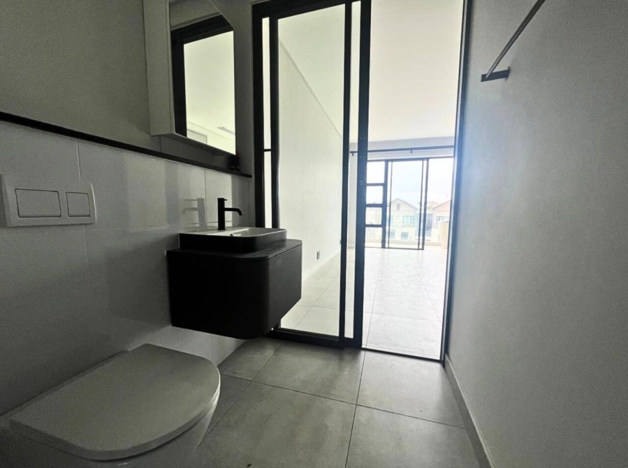 To Let 1 Bedroom Property for Rent in Waterfall Gauteng