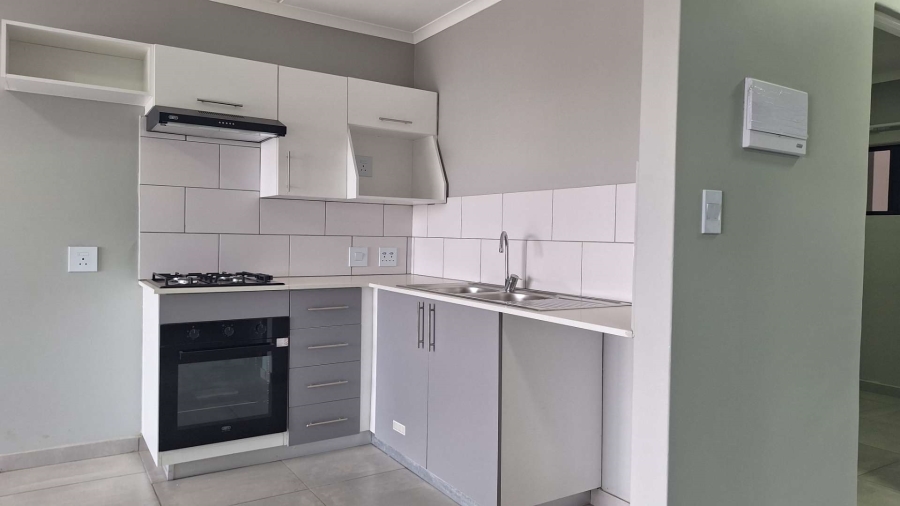 To Let 2 Bedroom Property for Rent in Ferndale Gauteng