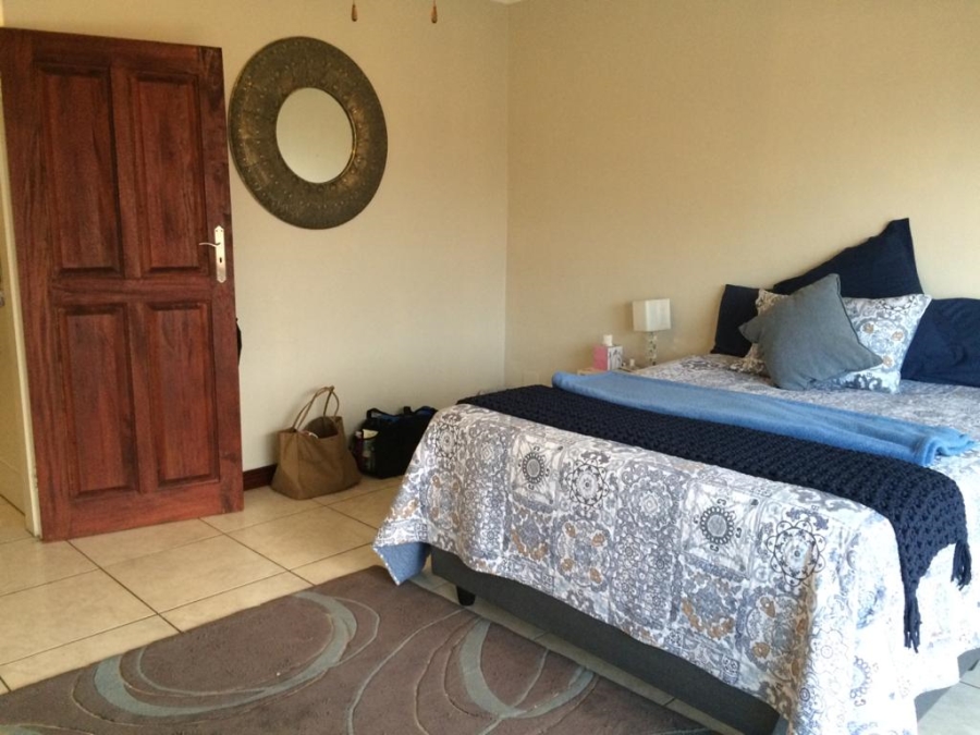 2 Bedroom Property for Sale in Fairland Gauteng