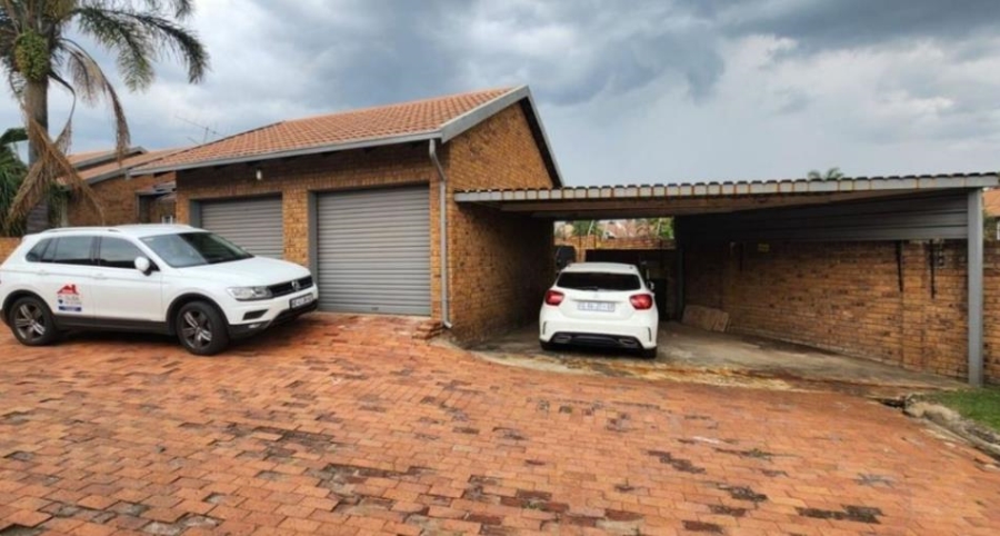 3 Bedroom Property for Sale in Norkem Park Gauteng