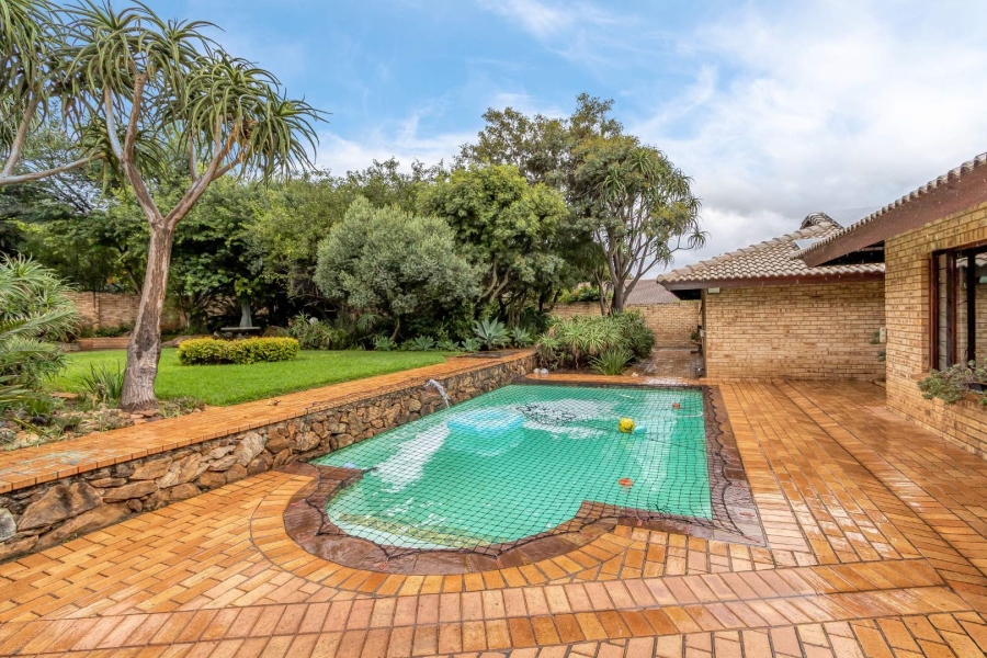 4 Bedroom Property for Sale in Poortview Gauteng