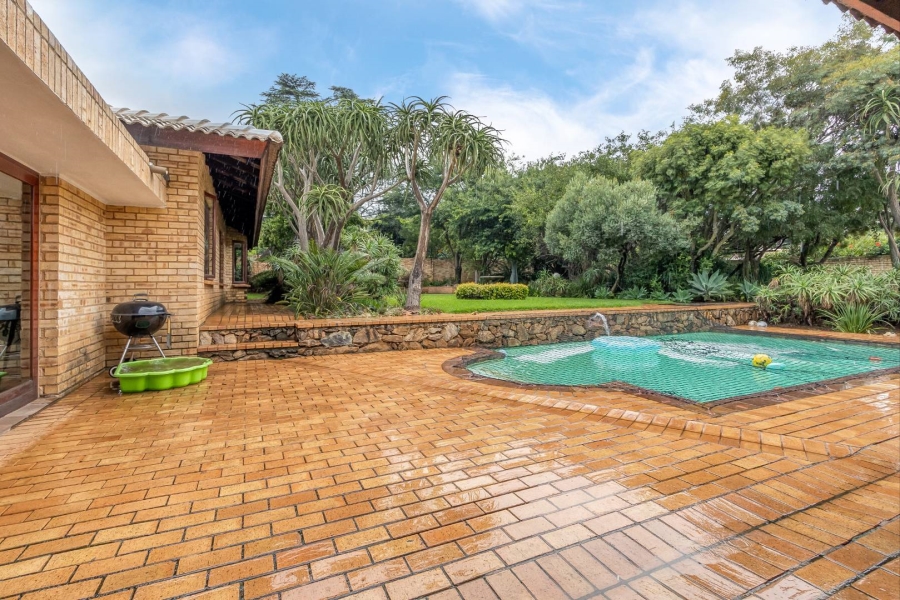 4 Bedroom Property for Sale in Poortview Gauteng