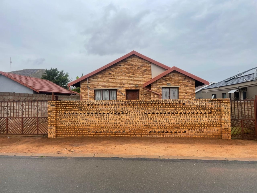 2 Bedroom Property for Sale in Protea Glen Gauteng