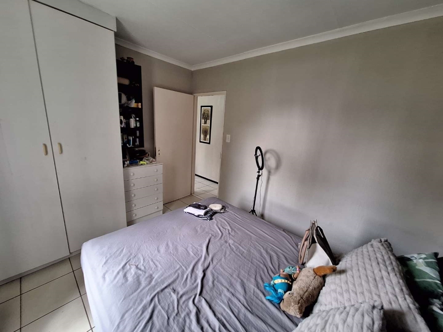 To Let 2 Bedroom Property for Rent in Randburg Gauteng