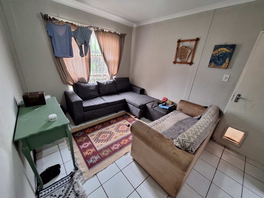 To Let 2 Bedroom Property for Rent in Randburg Gauteng