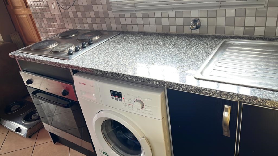 2 Bedroom Property for Sale in Theresa Park Gauteng